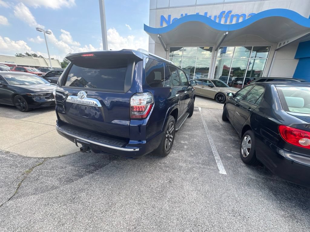 Used 2020 Toyota 4Runner Limited AWD/4WD image 17