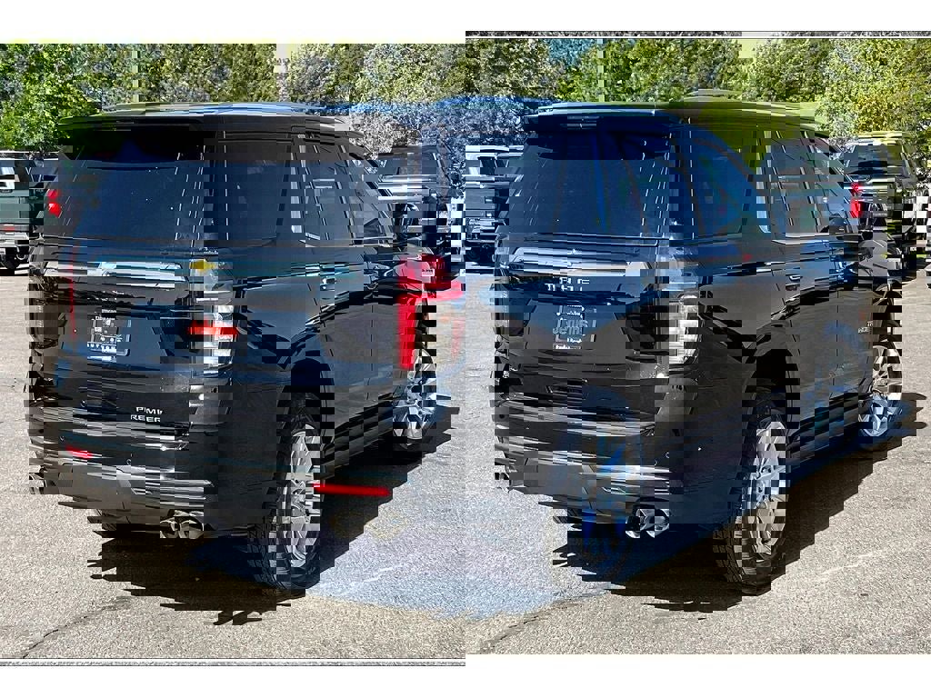 Used 2023 Chevrolet Tahoe Premier image 14