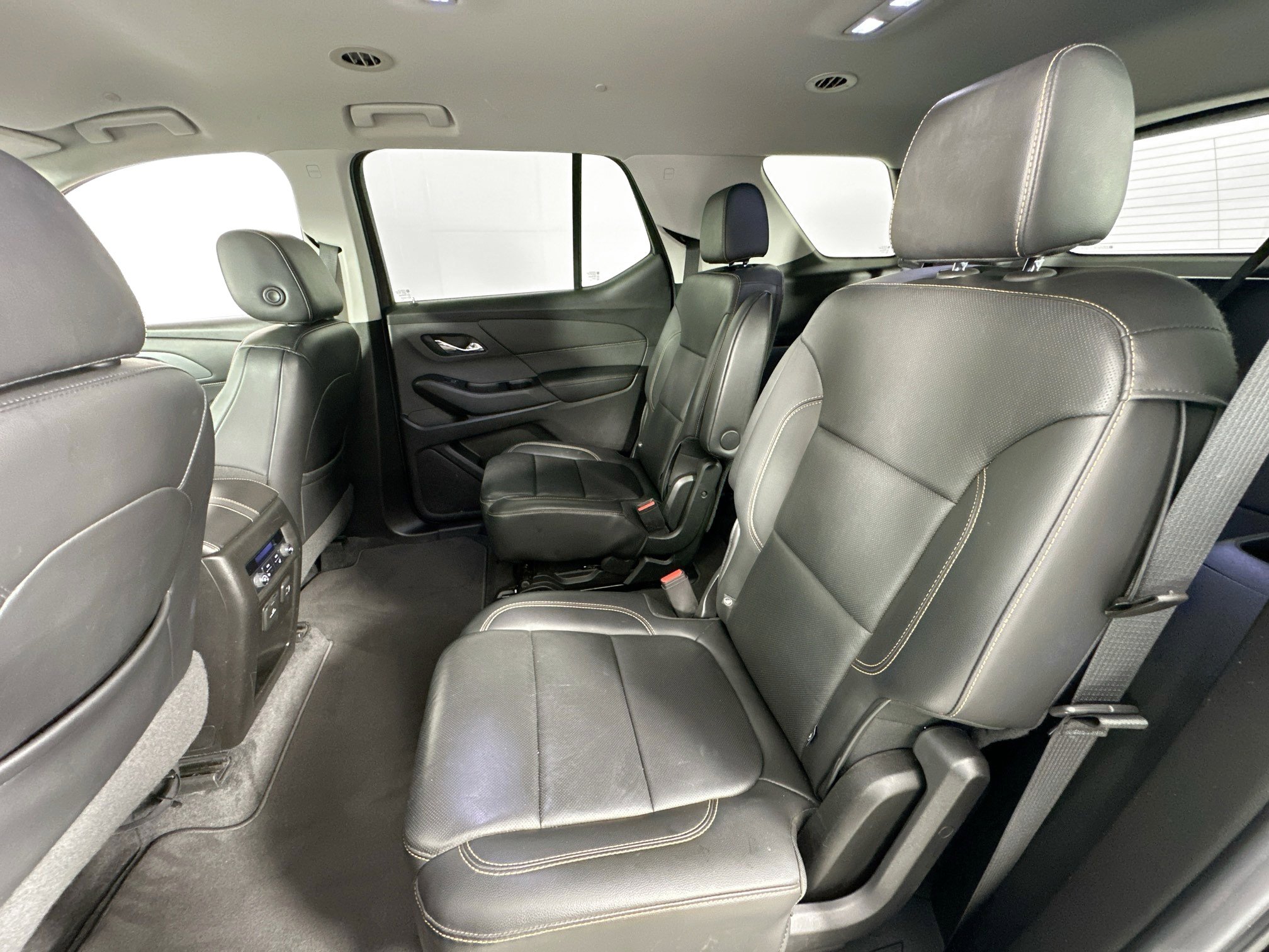 Used 2019 Chevrolet Traverse Premier w/ Driver Confidence II Package image 25