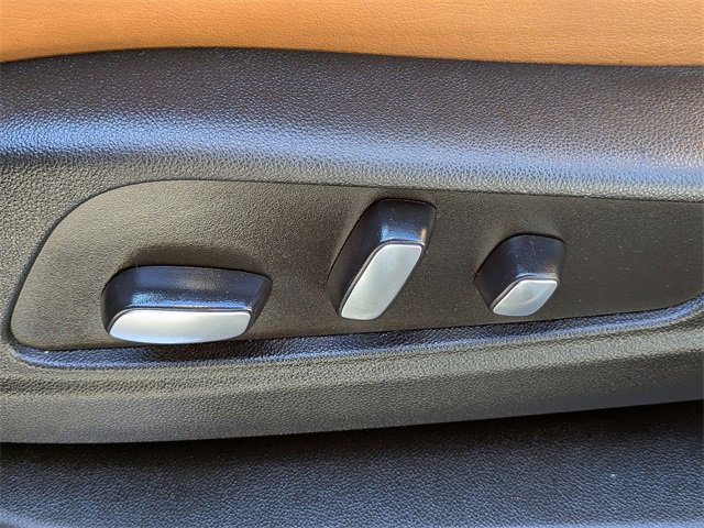 Certified 2023 Cadillac XT5 Premium Luxury image 21