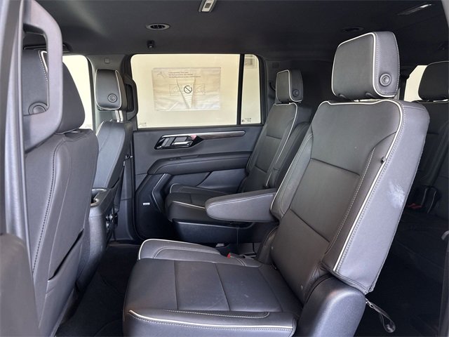 New 2025 Chevrolet Suburban Premier image 20