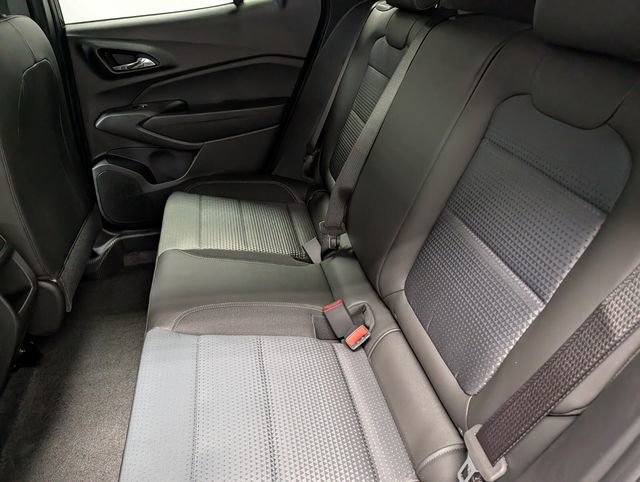 New 2026 Chevrolet Trax LT w/ Sunroof Package FWD image 12