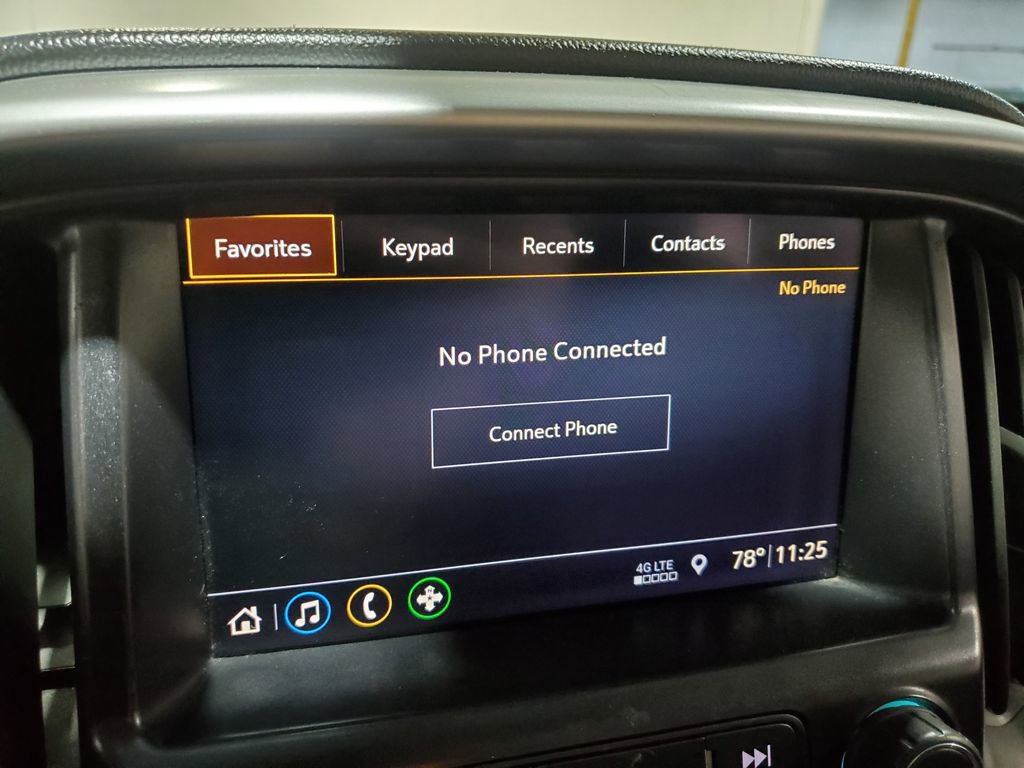 Used 2020 Chevrolet Colorado LT w/ Safety Package RWD image 29