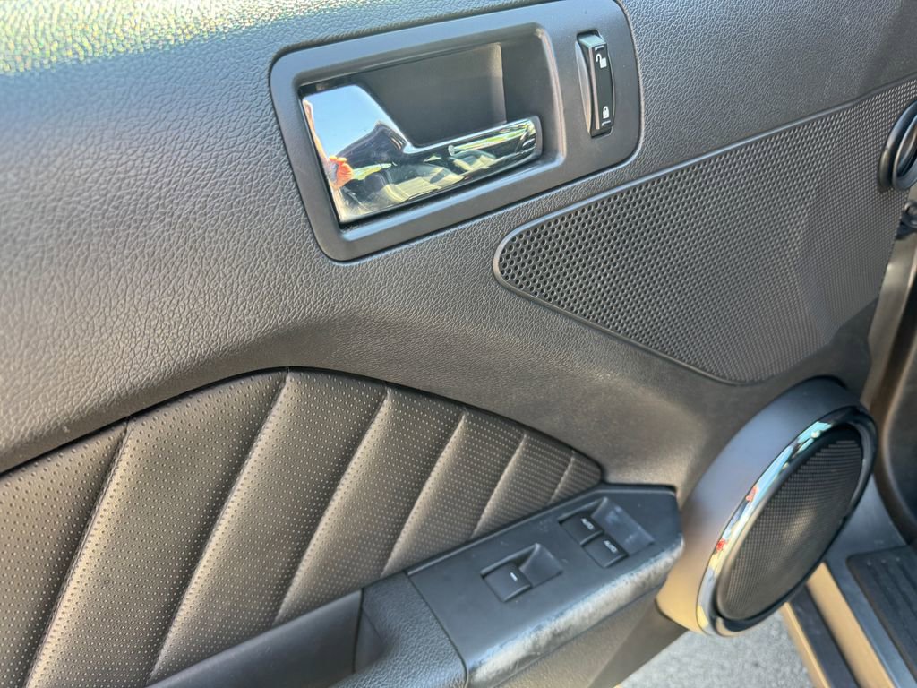 Used 2014 Ford Mustang Premium RWD image 14