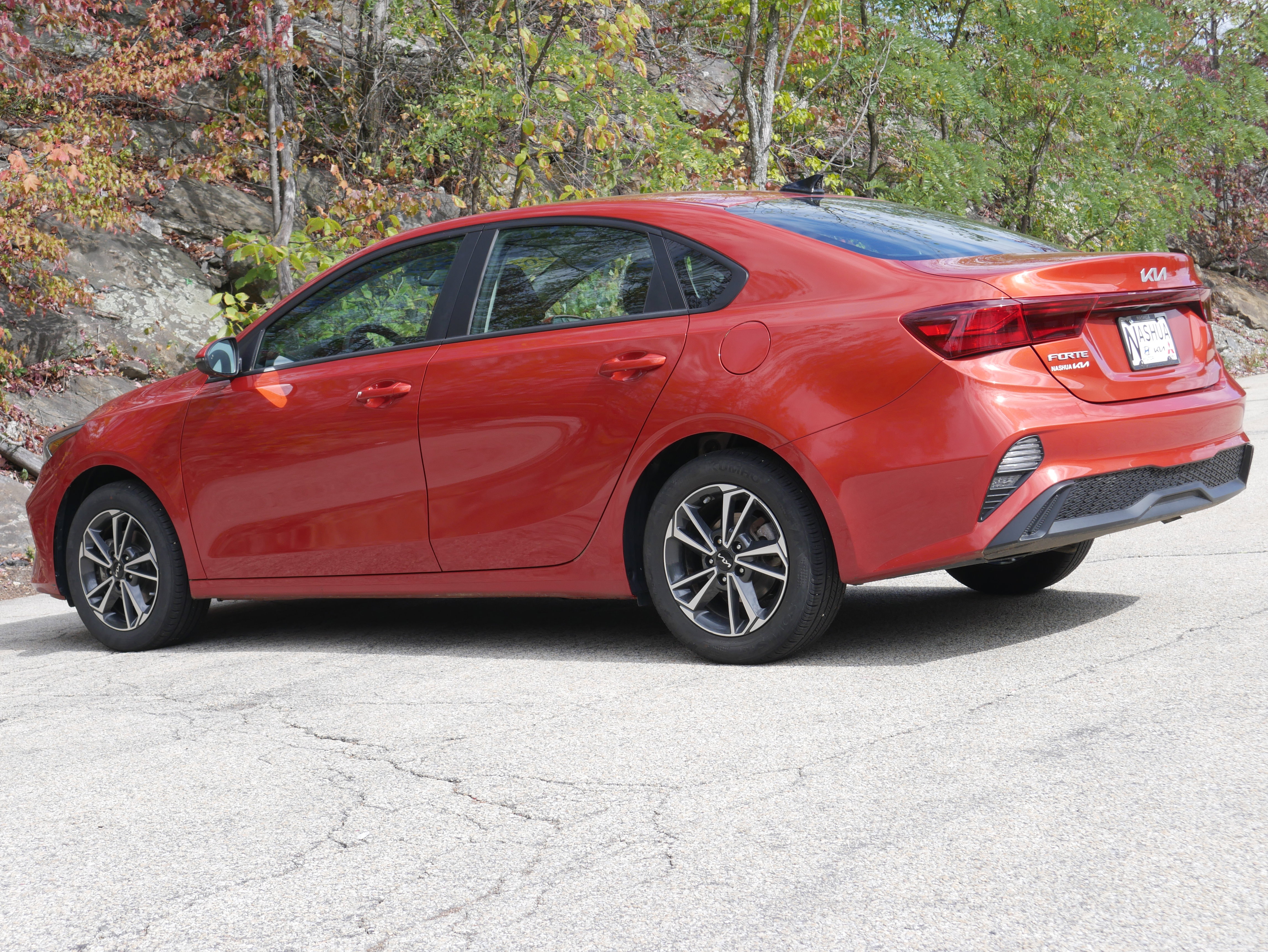 Certified 2023 Kia Forte LXS w/ LXS Technology Package image 4