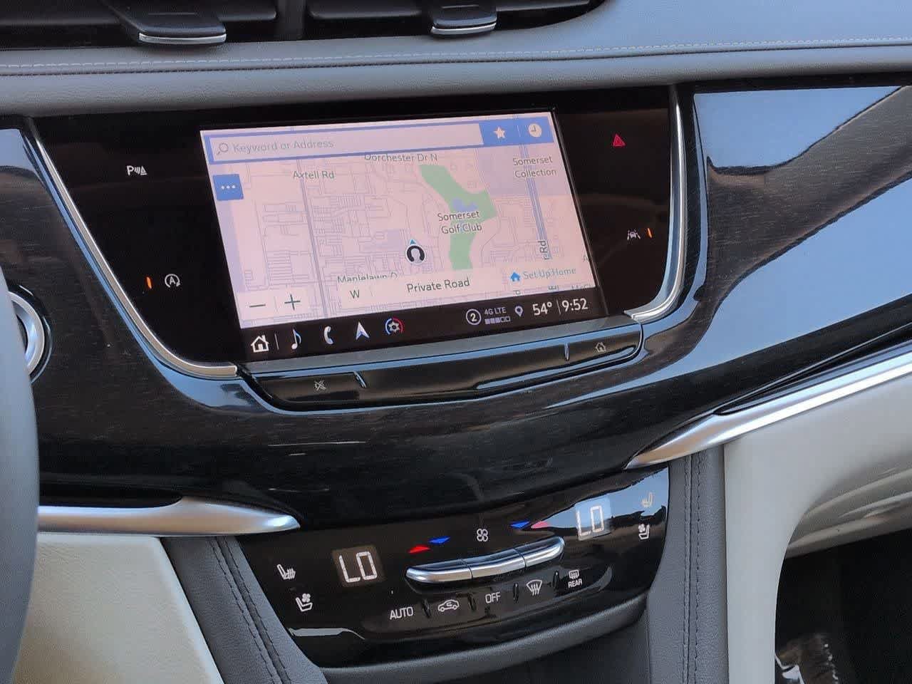 Used 2023 Cadillac XT6 Premium Luxury AWD/4WD image 28