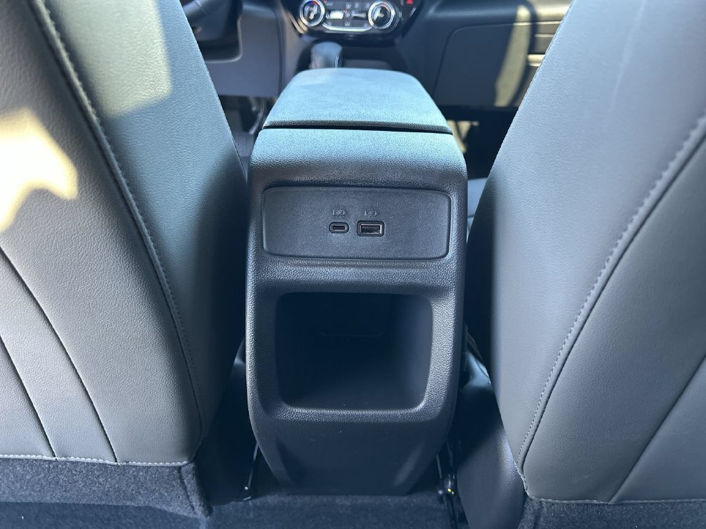Certified 2024 Chevrolet Trax ACTIV w/ Sunroof Package FWD image 26