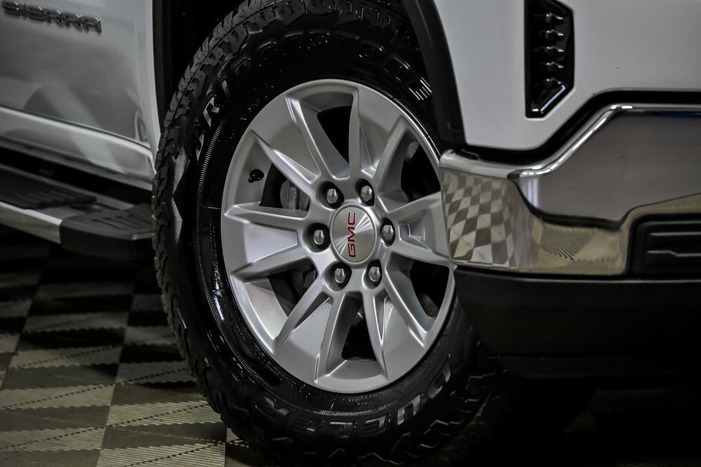Used 2024 GMC Sierra 1500 Pro w/ Pro Value Package image 3