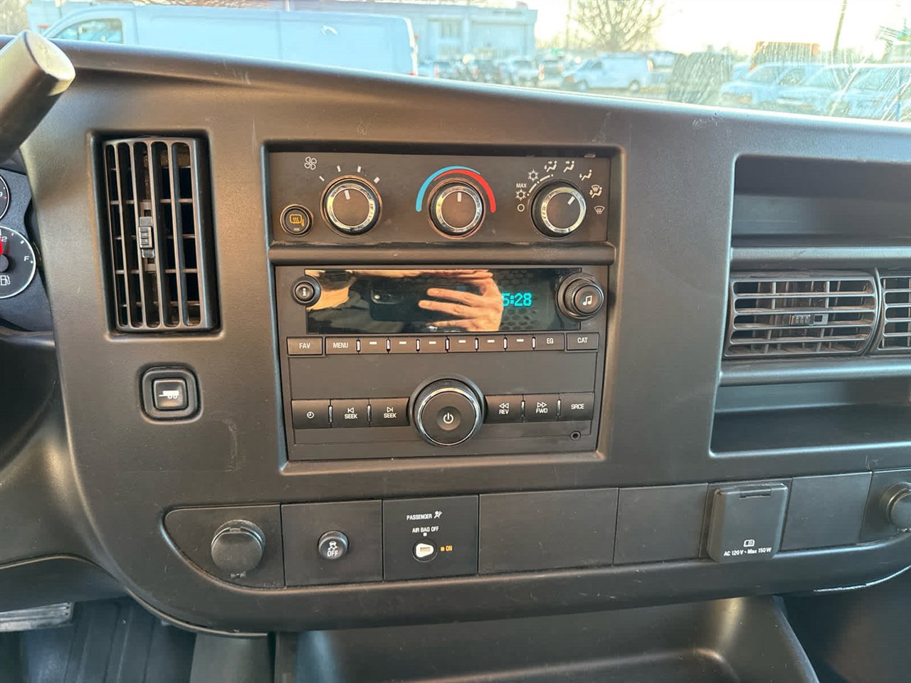 Used 2024 Chevrolet Express 2500 w/ Driver Convenience Package image 14