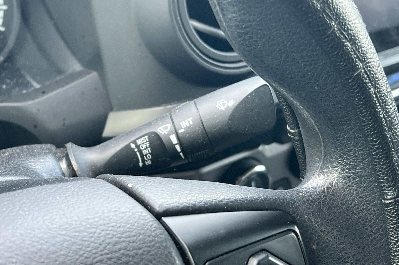 Used 2022 Toyota Tacoma SR image 37