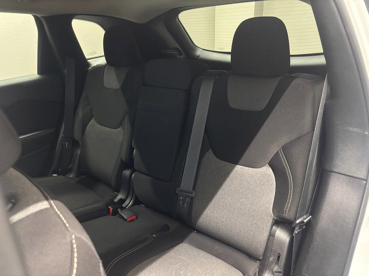 Used 2014 Jeep Cherokee Latitude AWD/4WD image 18