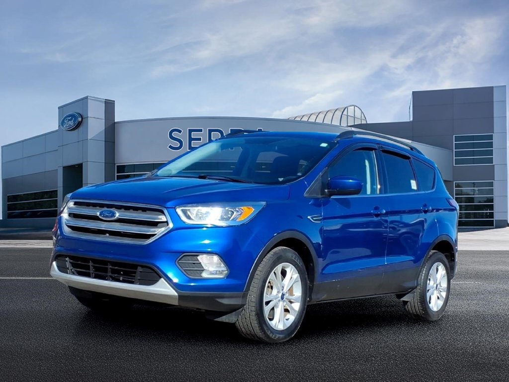 Used 2017 Ford Escape SE w/ Equipment Group 201A FWD image 1