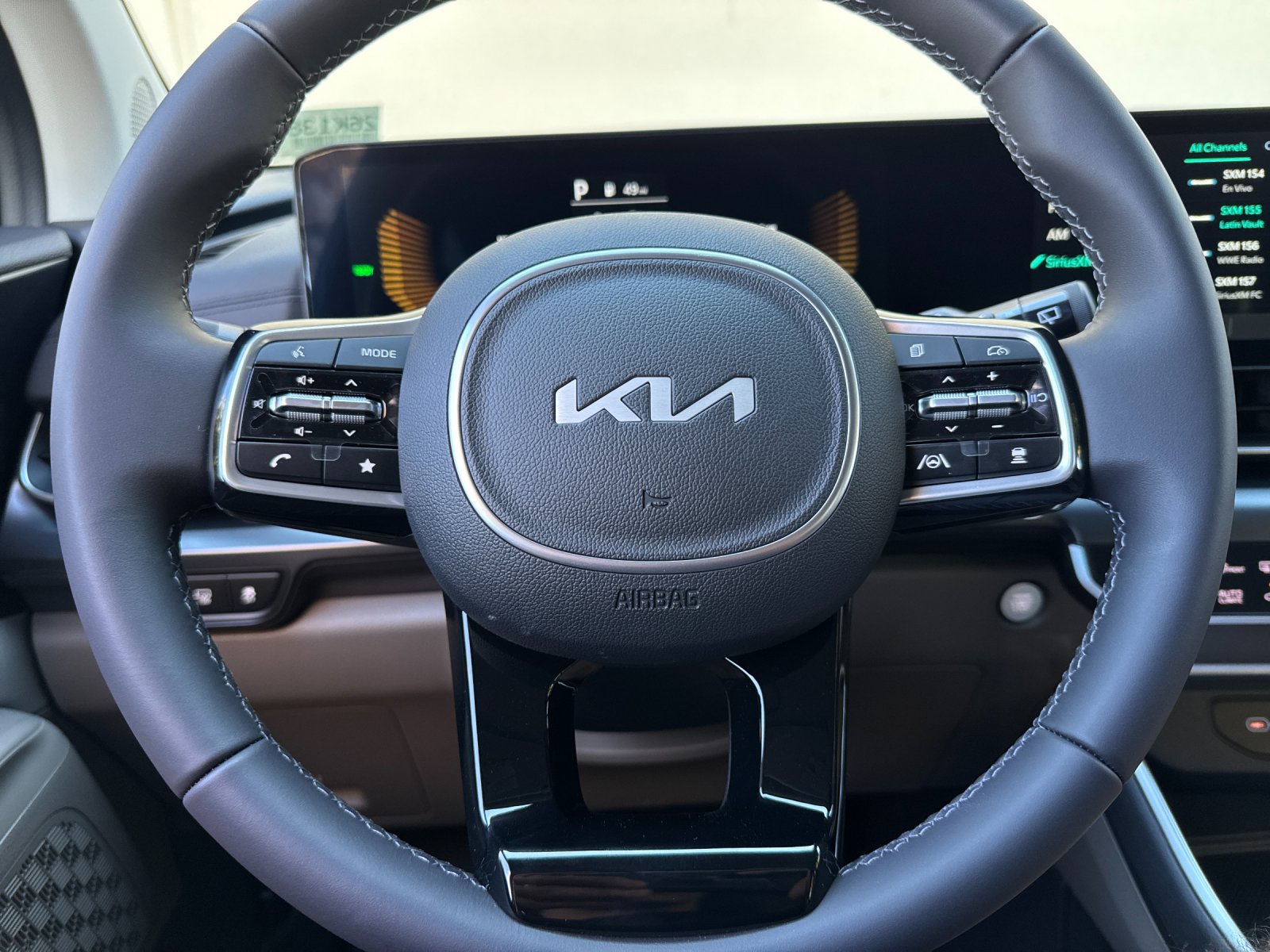 New 2026 Kia Carnival LXS FWD image 23