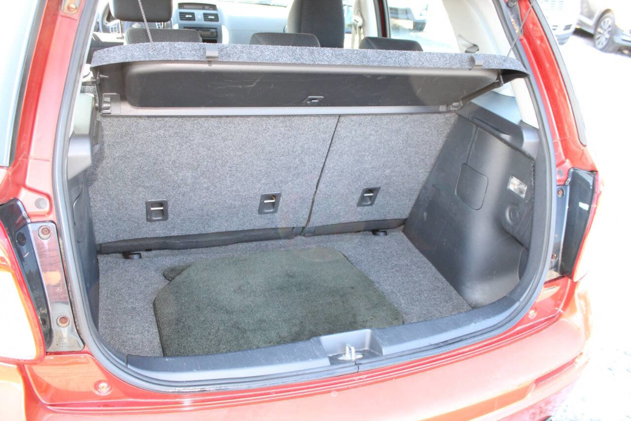 Used 2008 Suzuki SX4 AWD Hatchback w/ Touring Pkg image 22