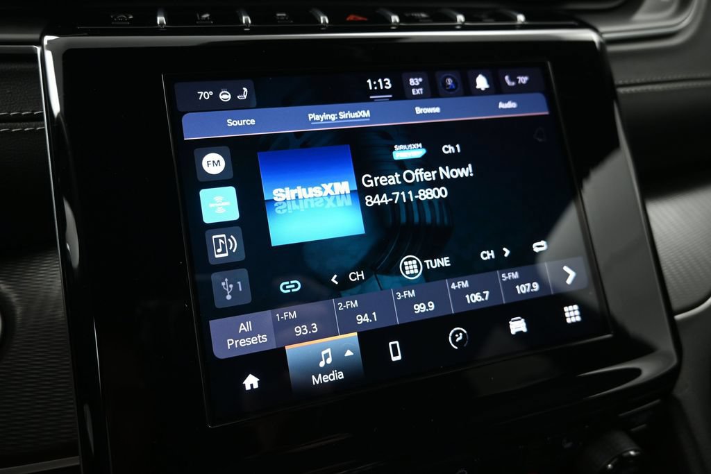 Used 2024 Jeep Grand Cherokee Altitude RWD image 17
