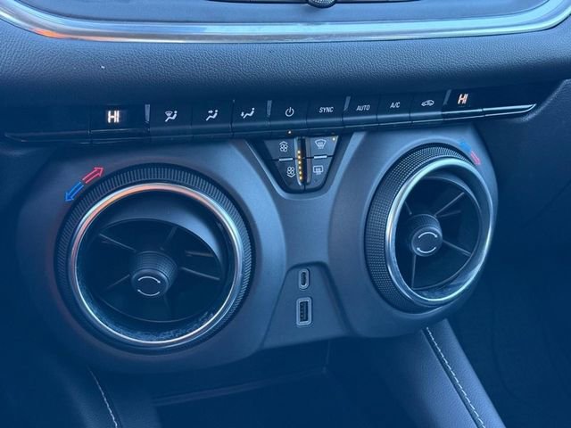 Used 2023 Chevrolet Blazer LT w/ Midnight/Sport Edition image 18