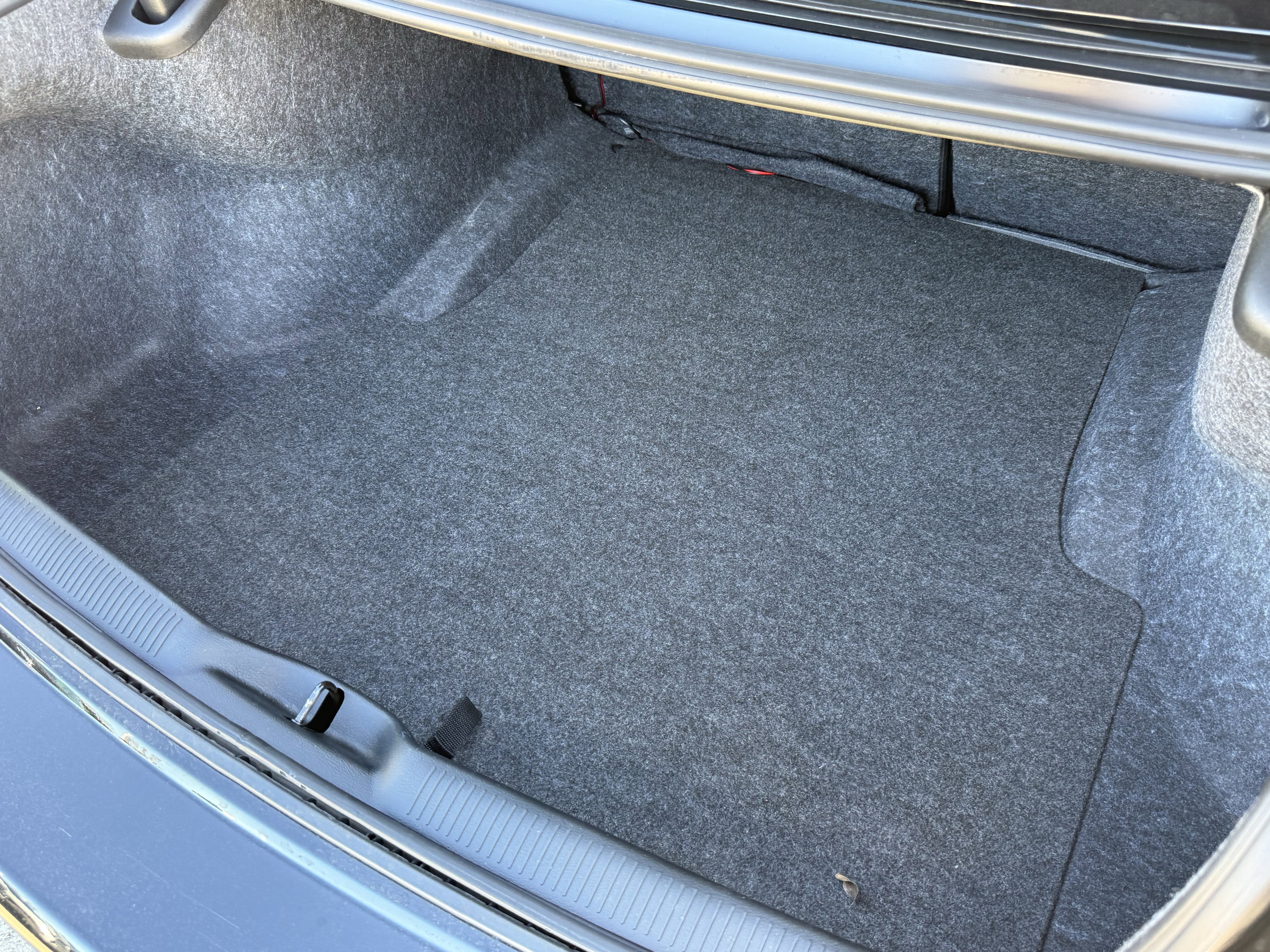 Used 2023 Dodge Charger R/T w/ Blacktop Package image 31