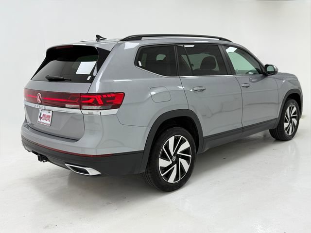 Used 2025 Volkswagen Atlas SE FWD image 41