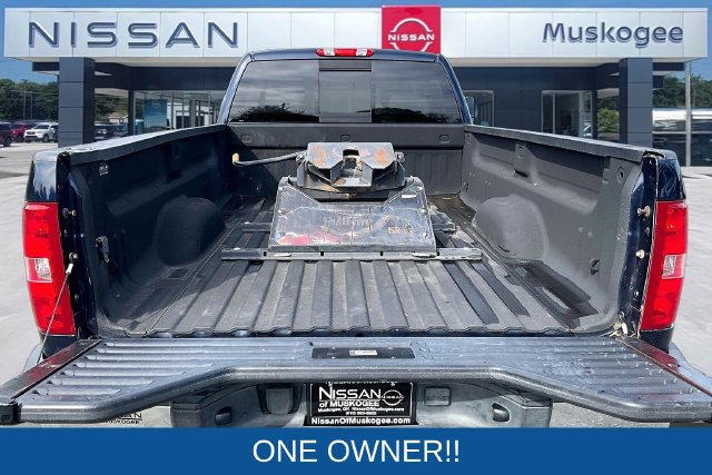 Used 2011 Chevrolet Silverado 2500 LTZ w/ LTZ Plus Package AWD/4WD image 7