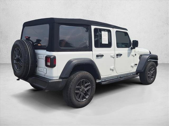 Used 2024 Jeep Wrangler Unlimited Sport AWD/4WD image 5