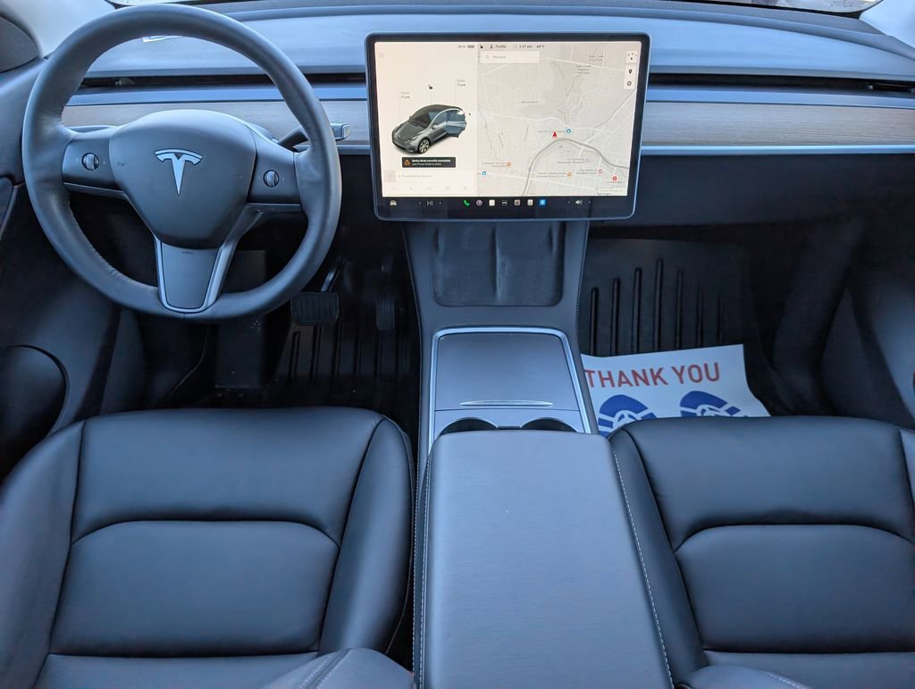 Used 2021 Tesla Model Y Long Range image 17