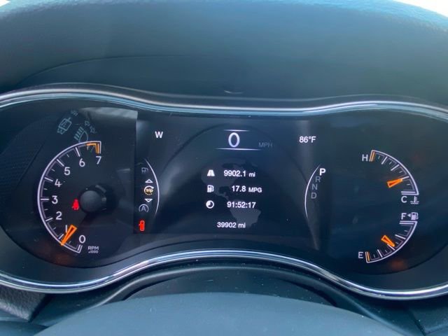 Used 2021 Jeep Grand Cherokee Laredo X image 19