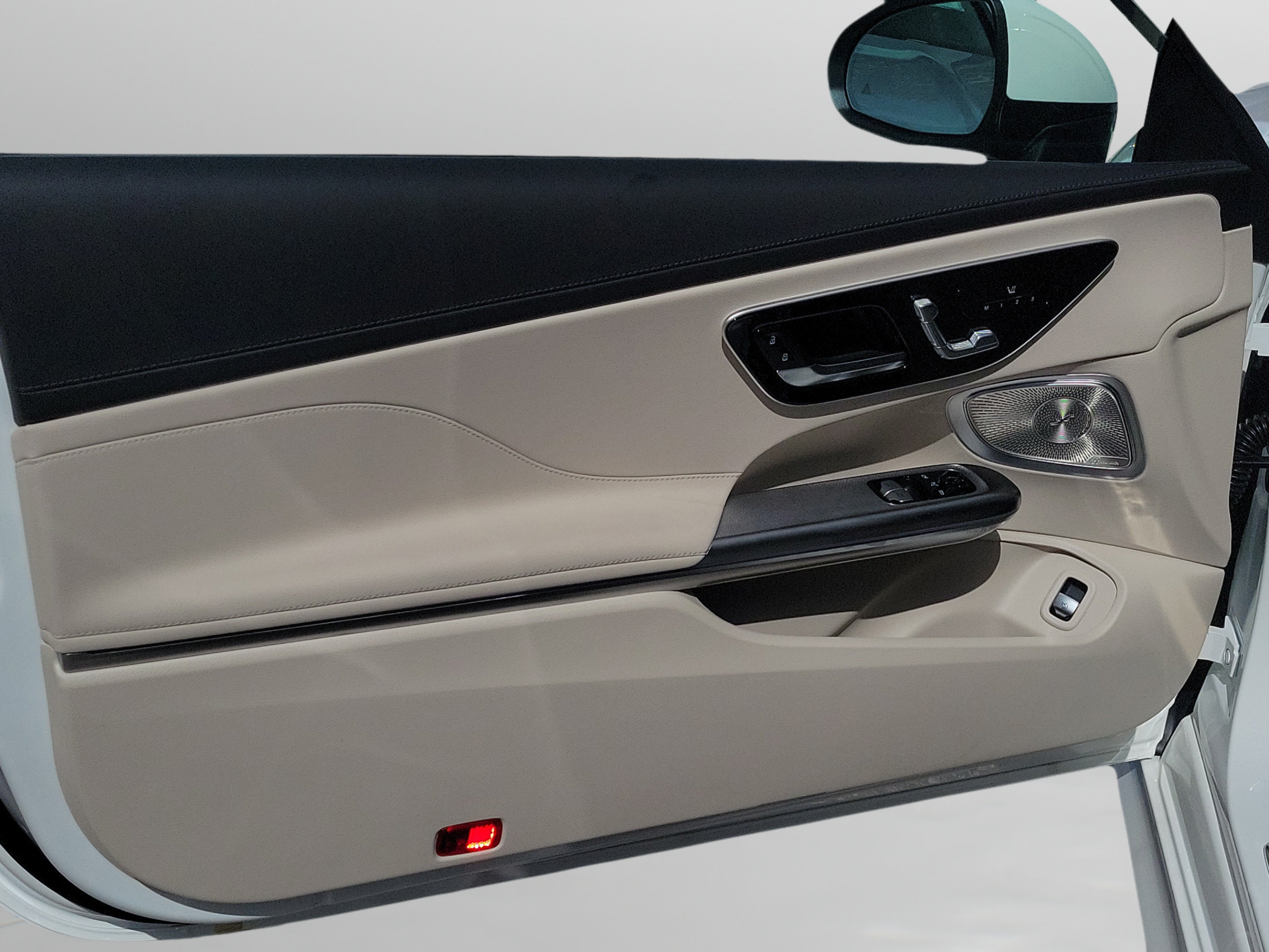 New 2026 Mercedes-Benz CLE 300 4MATIC Coupe image 6