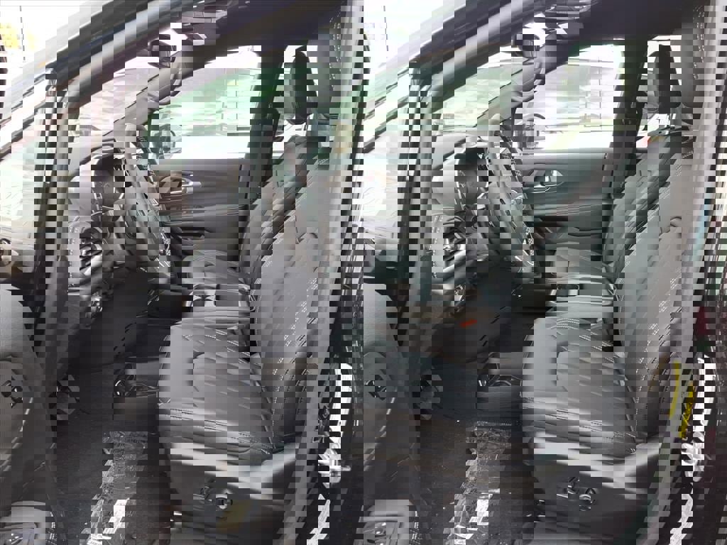 New 2026 Chrysler Pacifica Select image 4