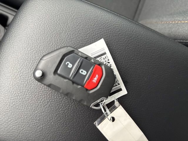 Used 2025 Jeep Wrangler Sport AWD/4WD image 39