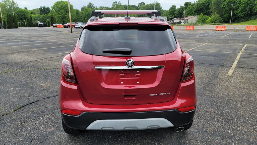 Used 2019 Buick Encore Essence w/ LPO, Road Trip Package FWD image 10