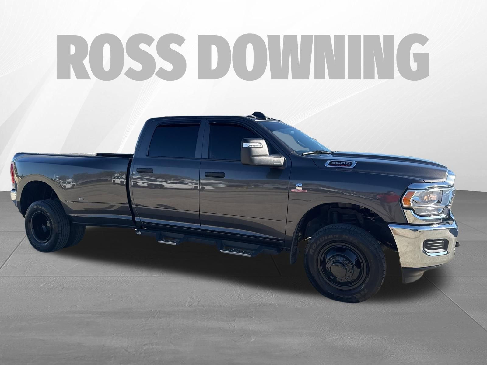 Used 2023 RAM 3500 Tradesman image 9