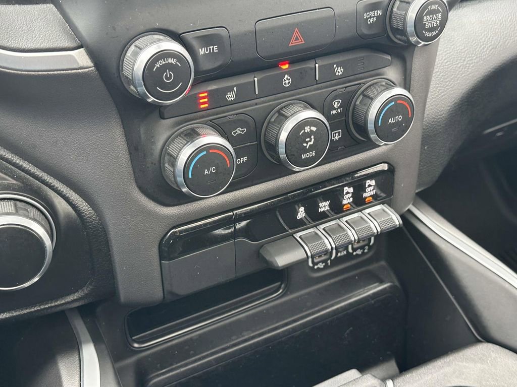 Used 2022 RAM 1500 Big Horn image 31