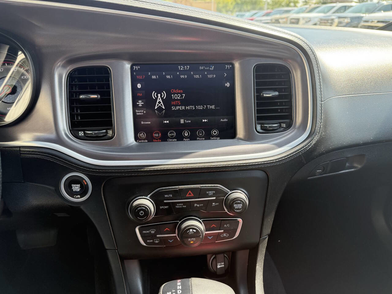Used 2020 Dodge Charger SXT w/ Plus Group image 8