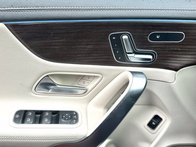 Certified 2024 Mercedes-Benz CLA 250 4MATIC image 21