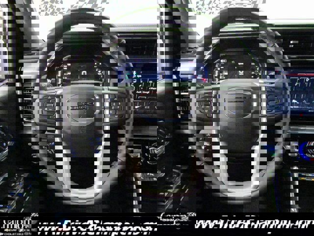 Certified 2025 GMC Sierra 1500 Denali image 39