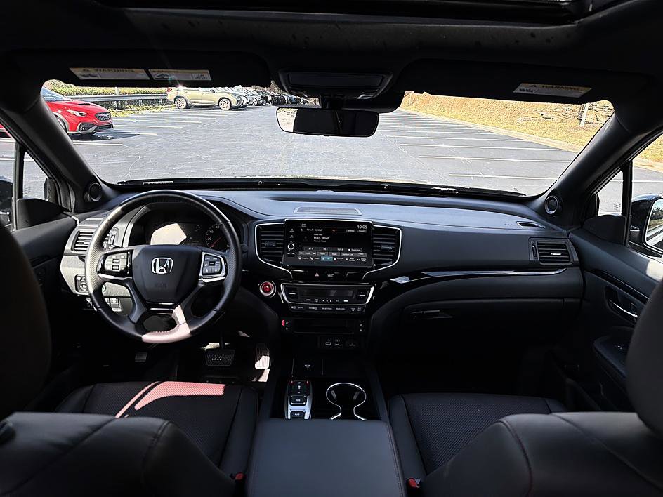 Used 2025 Honda Ridgeline Black Edition image 19