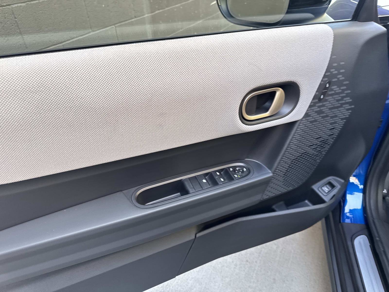 Certified 2025 MINI Cooper S FWD image 7