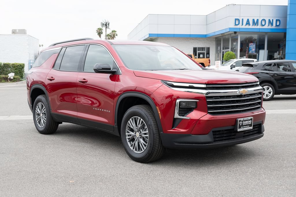 New 2026 Chevrolet Traverse LT FWD image 1