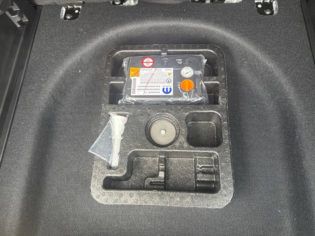 New 2026 Jeep Compass Limited AWD/4WD image 16