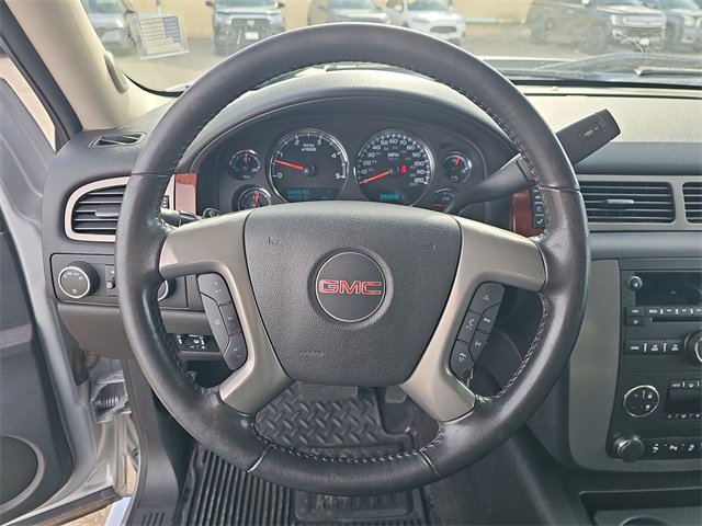 Used 2014 GMC Sierra 3500 SLT w/ SLT Convenience Package image 17