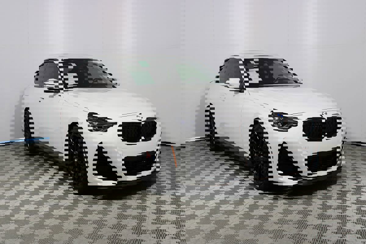 Used 2022 BMW 230i Coupe w/ Premium Package 2 image 20