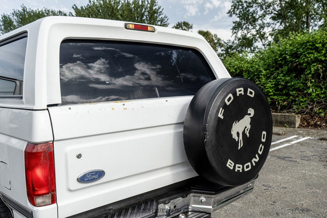 Used 1992 Ford Bronco Custom AWD/4WD image 71