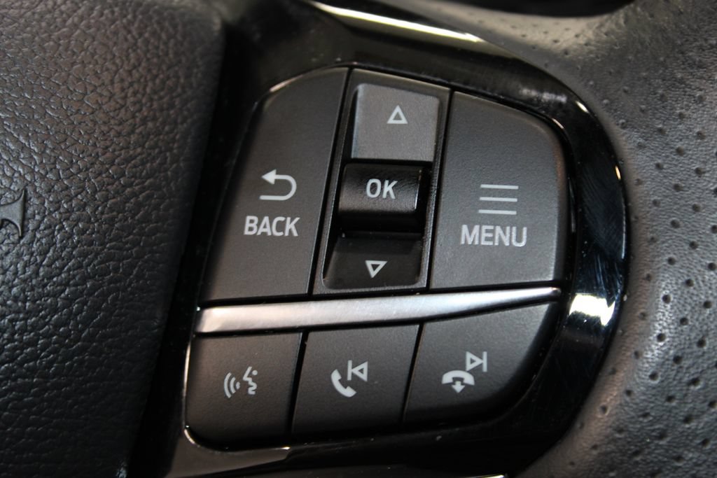 Used 2025 Ford Explorer ST-Line AWD/4WD image 25