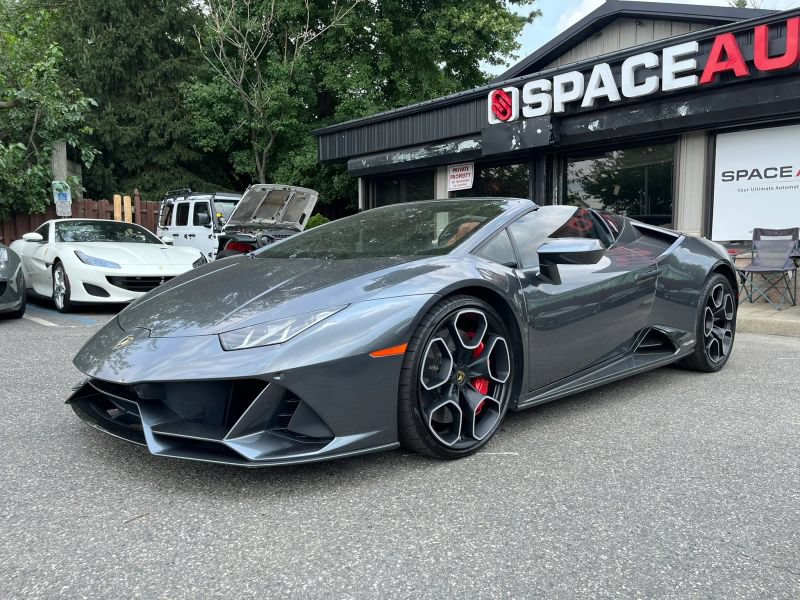 Used 2020 Lamborghini Huracan EVO AWD/4WD image 4