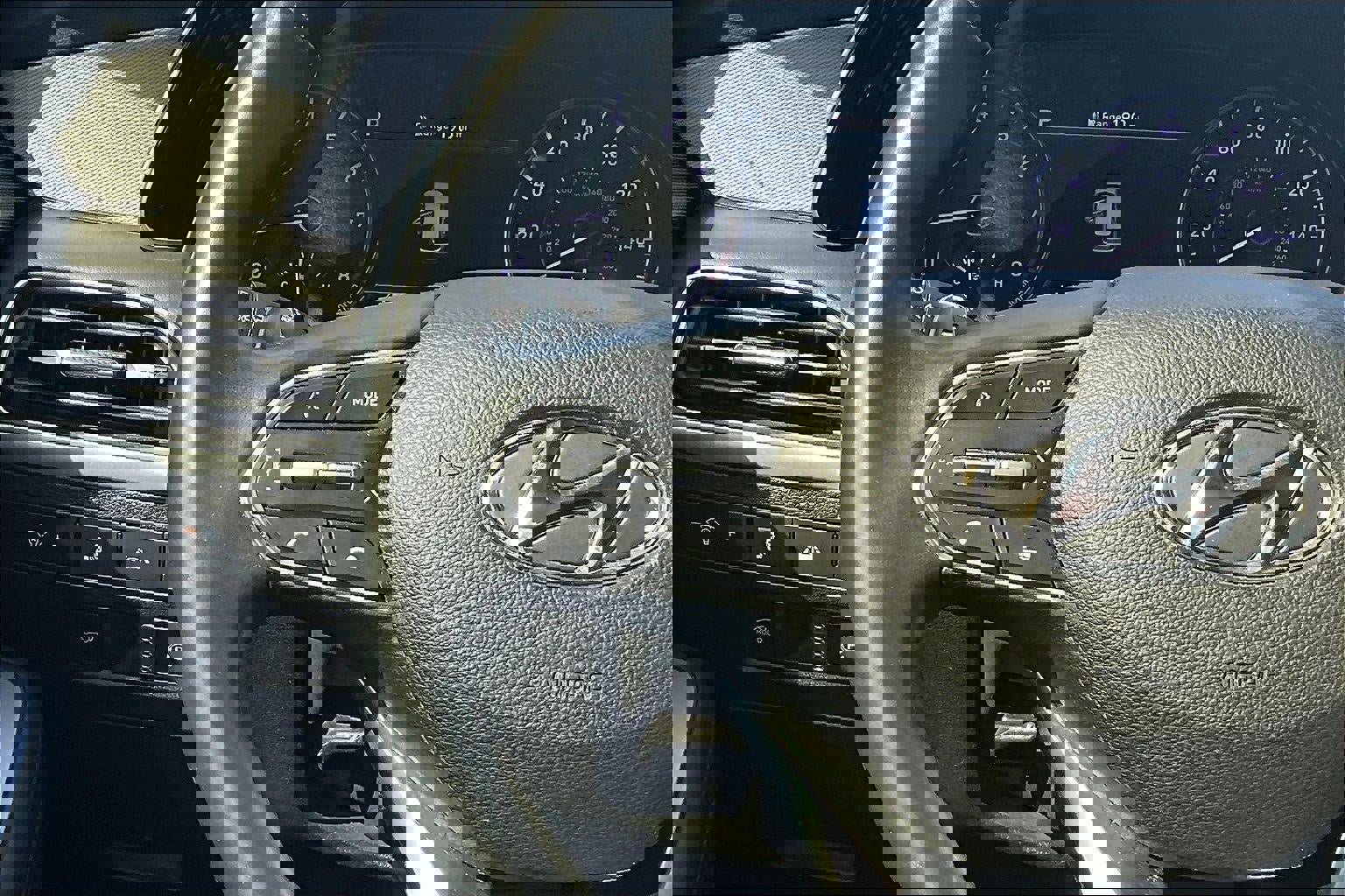 Used 2022 Hyundai Palisade SEL w/ 8P Bench Seat Package image 16