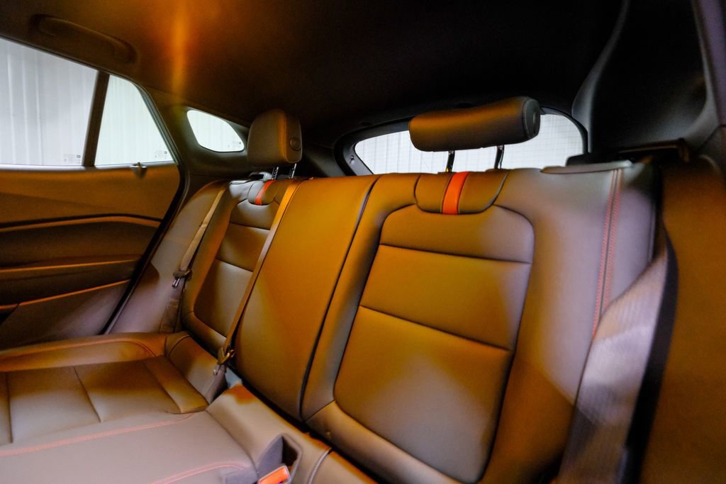 Used 2024 Chevrolet Trax RS w/ Sunroof Package image 29