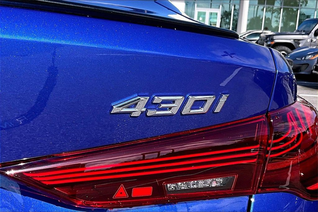 Used 2025 BMW 430i 430i w/ M Sport Package image 21