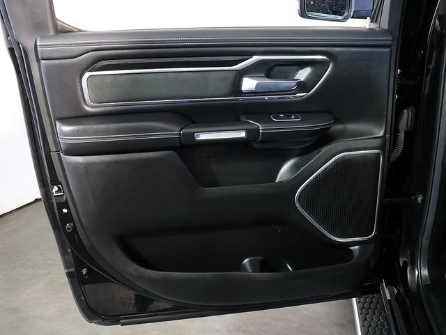 Used 2023 RAM 1500 Laramie AWD/4WD image 28