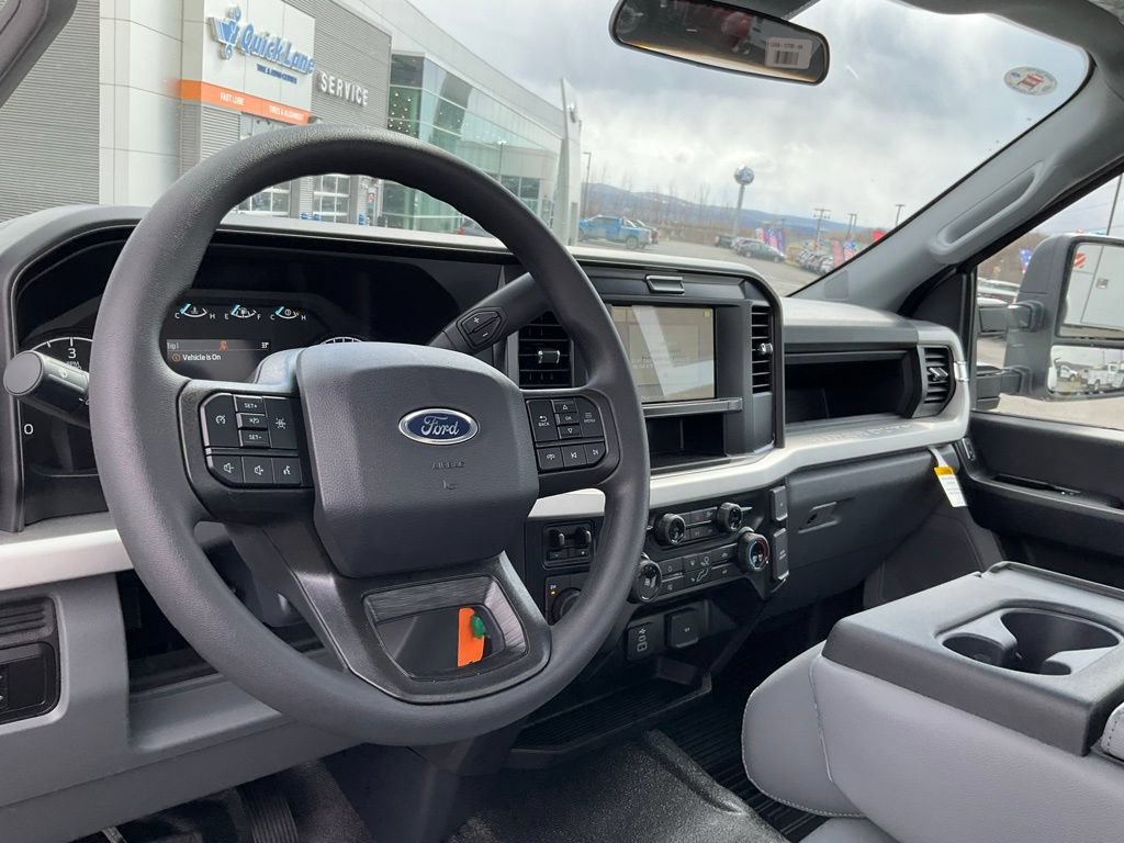 New 2026 Ford F350 XL w/ XL Chrome Package AWD/4WD image 21