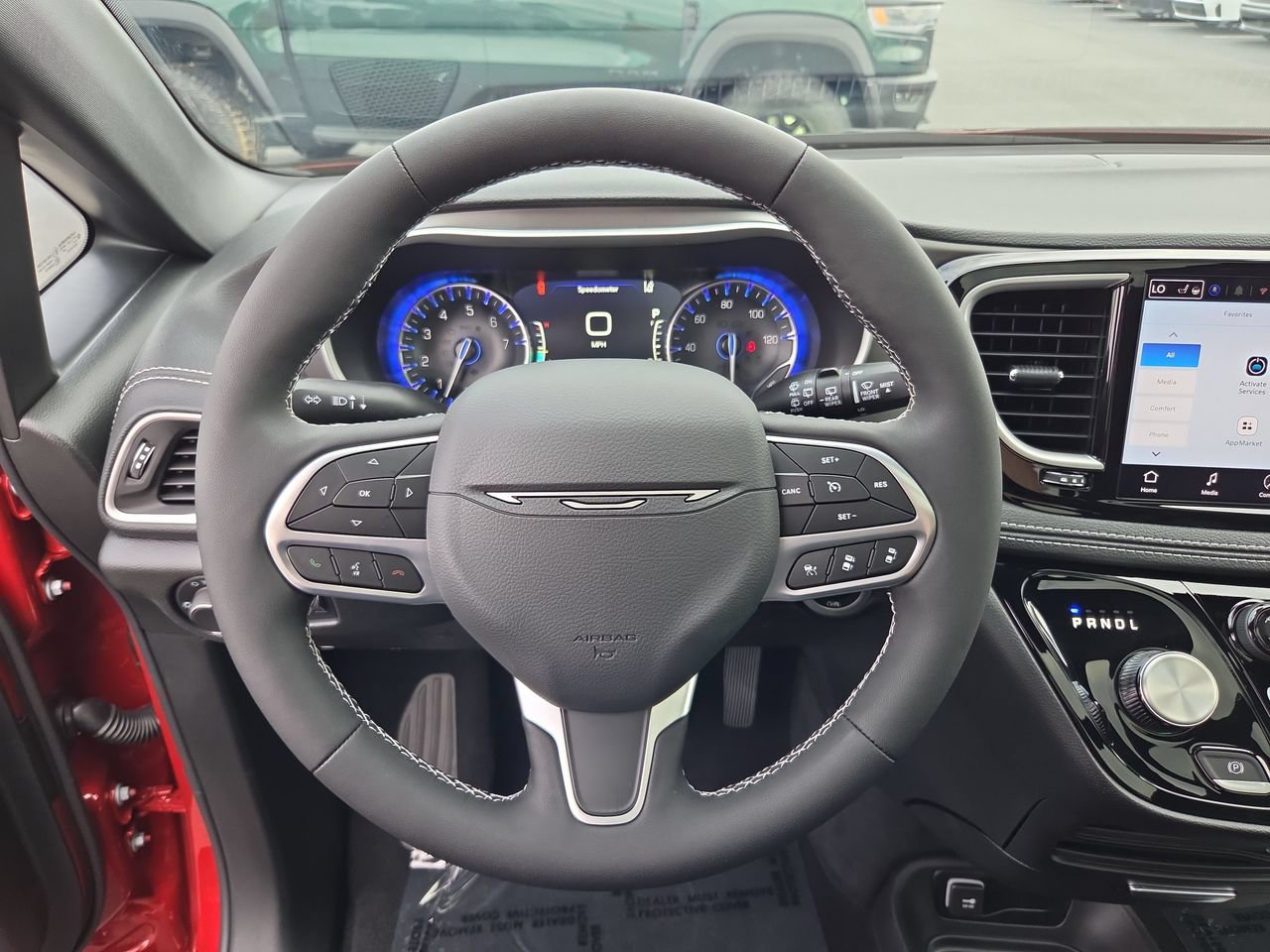 New 2027 Chrysler Pacifica Select AWD/4WD image 23